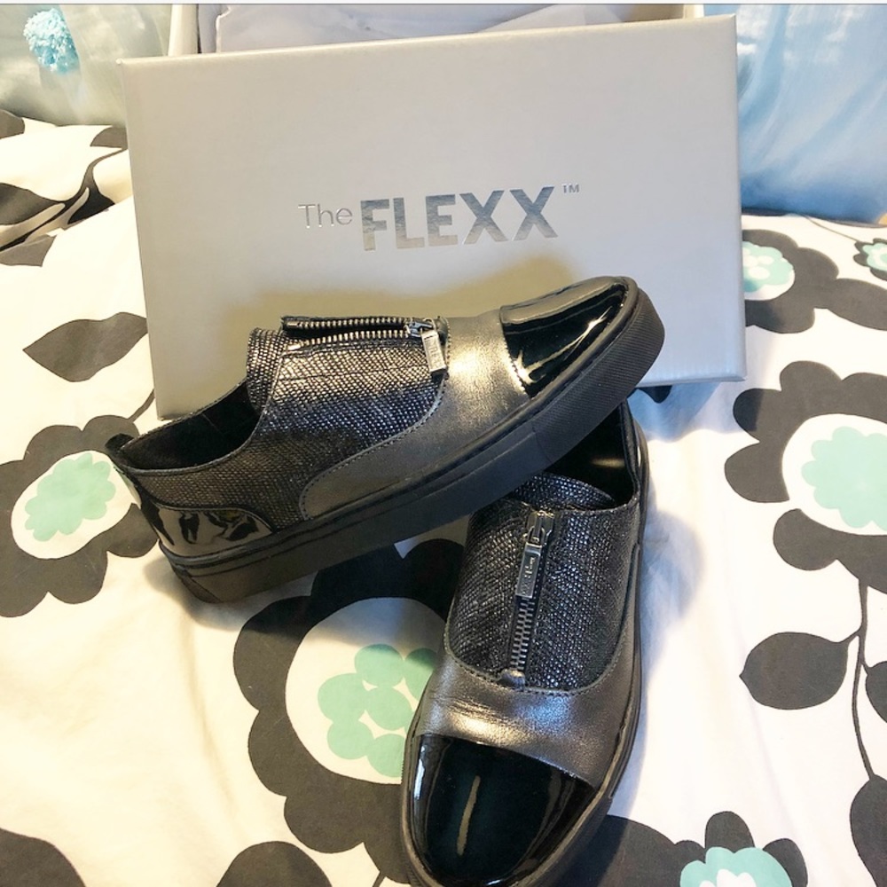 The Flexx NWT (box) Sneaker Black Shoes